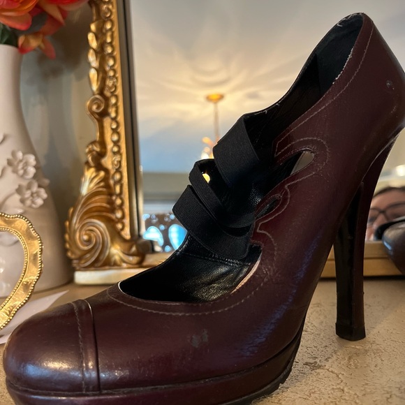 Prada authentic leather pumps - Picture 14 of 14